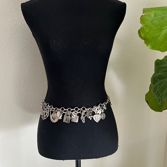 Women’s Silver Tone Charm Medallion Belt Necklace Bracelet main image 6